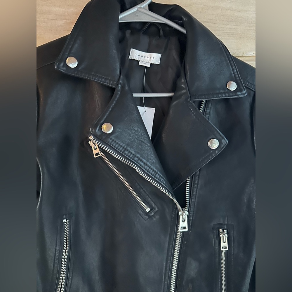 Topshop black faux leather moto jacket - Picture 4 of 10